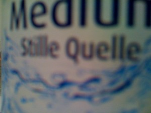 stille. quelle. medium